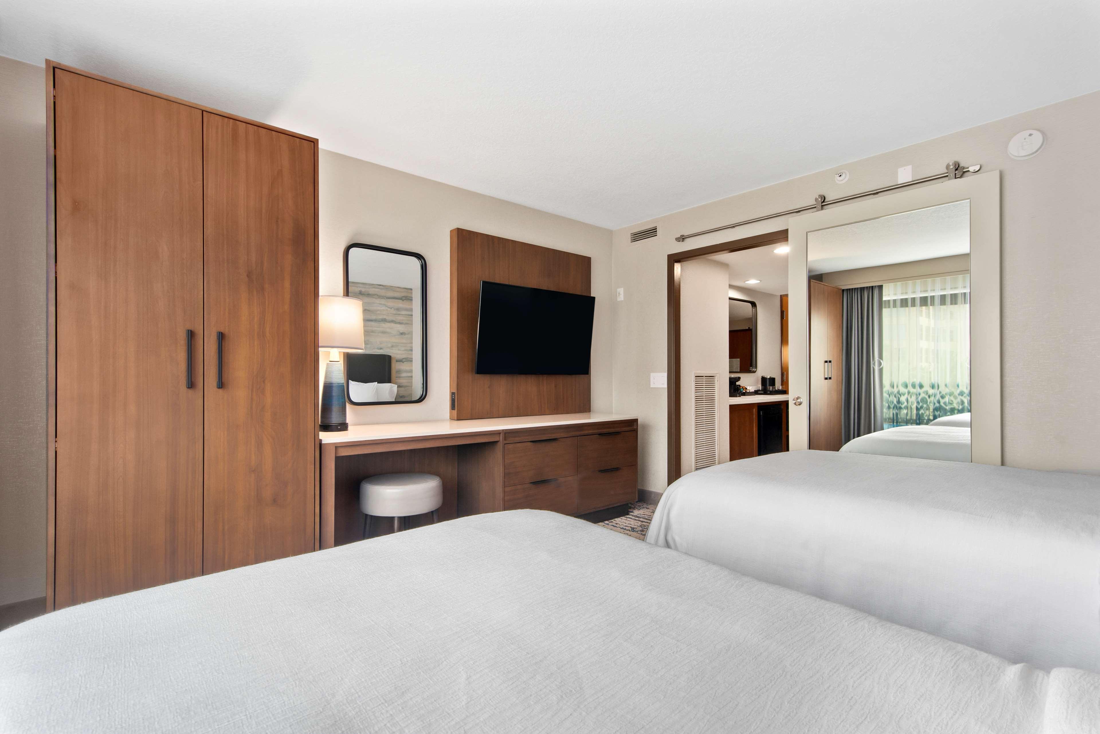 Embassy Suites By Hilton Anaheim South Garden Grove Exterior photo